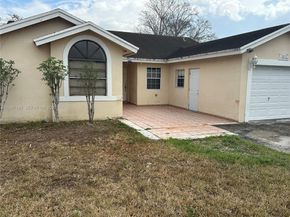 5861 SW 152nd Ct, Miami FL 33193