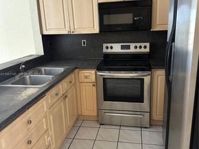 5861 SW 152nd Ct, Miami FL 33193