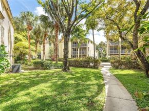 460 S Park Rd 6110, Hollywood FL 33021