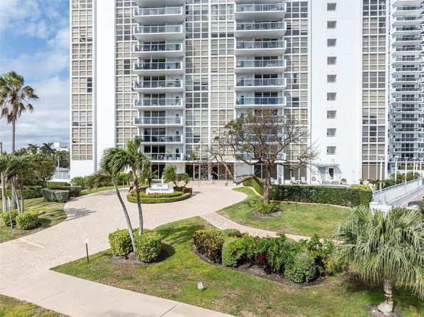 2701 N Ocean Blvd 14B, Fort Lauderdale FL 33308