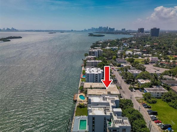 7845 NE Bayshore Ct 10, Miami FL 33138