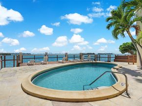 7845 NE Bayshore Ct 10, Miami FL 33138