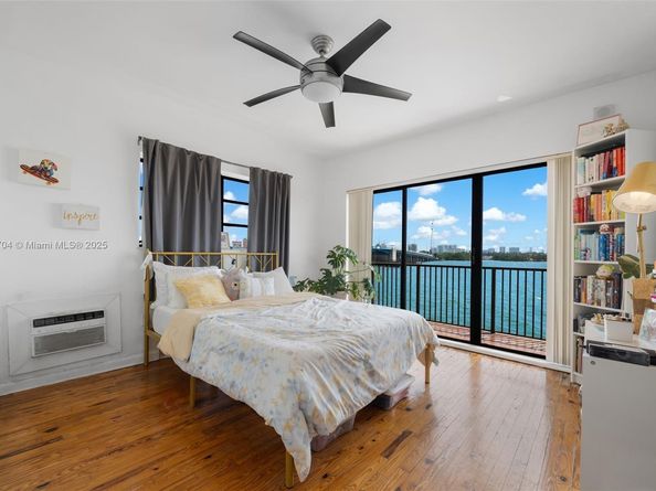 7845 NE Bayshore Ct 10, Miami FL 33138