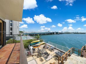 7845 NE Bayshore Ct 10, Miami FL 33138
