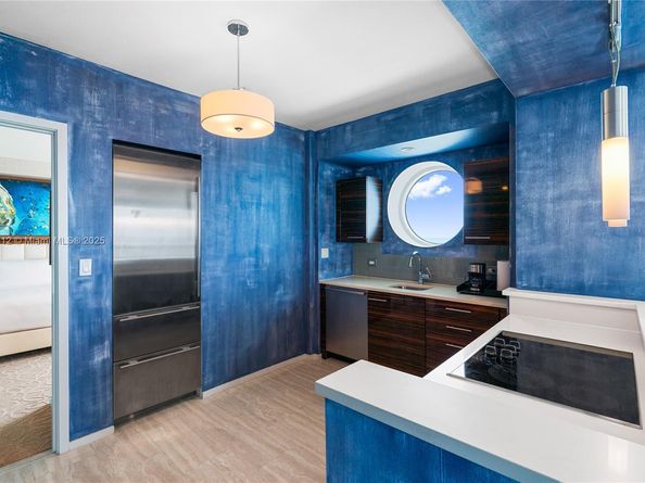 551 N Fort Lauderdale Beach Blvd R2212, Fort Lauderdale FL 33304