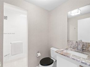 551 N Fort Lauderdale Beach Blvd R2212, Fort Lauderdale FL 33304