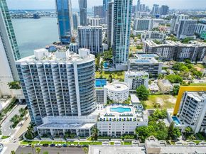 480 NE 30th St PH2205, Miami FL 33137