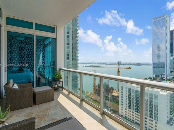 480 NE 30th St PH2205, Miami FL 33137