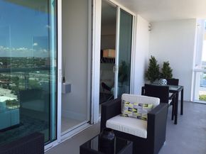 1871 NW S River Dr 1904, Miami FL 33125