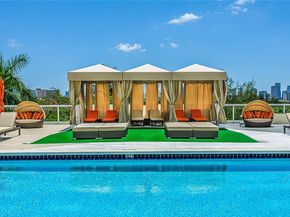 1871 NW S River Dr 1904, Miami FL 33125