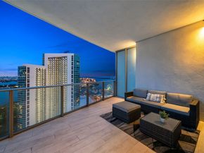 851 NE 1st Ave 4303, Miami FL 33132