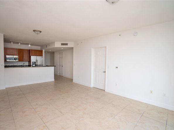 1300 Ponce De Leon Blvd 709, Coral Gables FL 33134