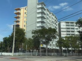 2025 NE 164th St 606, North Miami Beach FL 33162