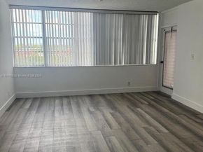 2025 NE 164th St 606, North Miami Beach FL 33162