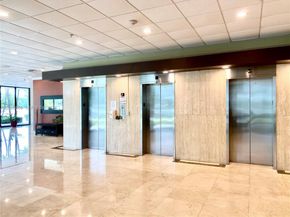 400 Kings Point Dr 608, Sunny Isles Beach FL 33160