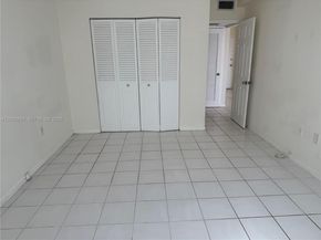400 Kings Point Dr 608, Sunny Isles Beach FL 33160