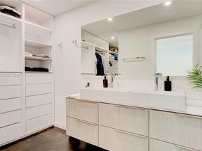 1090 NE 92nd St, Miami Shores FL 33138