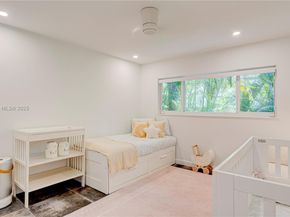 1090 NE 92nd St, Miami Shores FL 33138