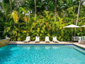 1090 NE 92nd St, Miami Shores FL 33138