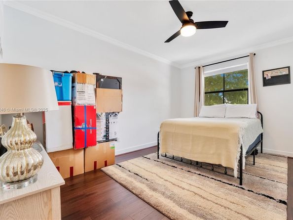 5904 NW 46th Ln, Tamarac FL 33319