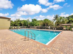 5904 NW 46th Ln, Tamarac FL 33319