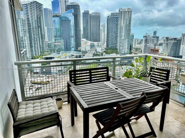 350 S Miami Ave 2712, Miami FL 33130