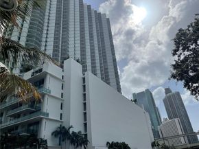 350 S Miami Ave 2712, Miami FL 33130