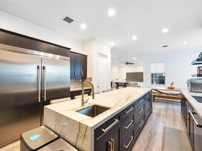 7202 SW 123rd Pl, Miami FL 33183