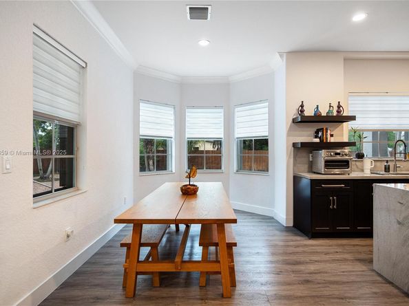 7202 SW 123rd Pl, Miami FL 33183