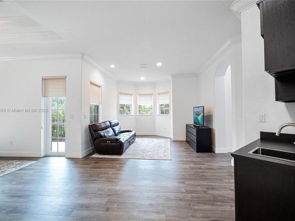 7202 SW 123rd Pl, Miami FL 33183