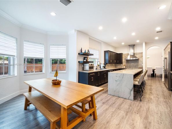 7202 SW 123rd Pl, Miami FL 33183