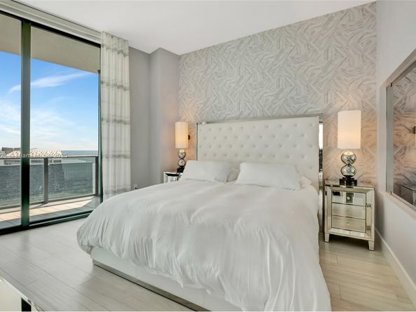 1300 S Miami Ave PH5001, Miami FL 33130