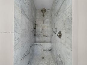 670 SE 7th Ave, Pompano Beach FL 33060