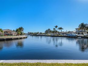 670 SE 7th Ave, Pompano Beach FL 33060