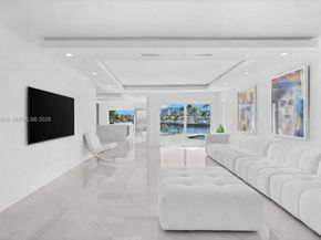 670 SE 7th Ave, Pompano Beach FL 33060