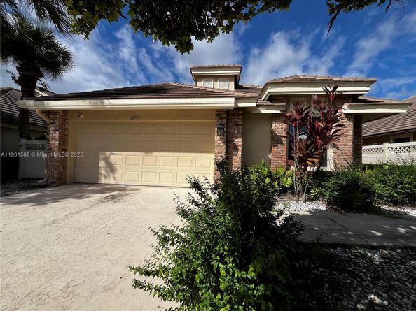 8079 Popash Ct, Boynton Beach FL 33472