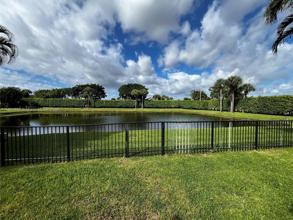 8079 Popash Ct, Boynton Beach FL 33472