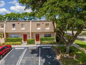 3327 Mallard Close
