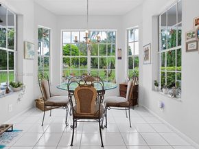 2613 Oakbrook Dr, Weston FL 33332
