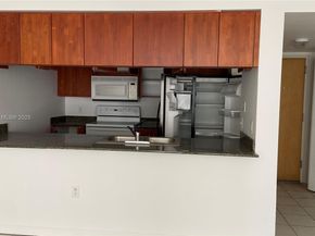 1200 Brickell Bay Dr 2007, Miami FL 33131