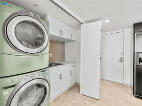 665 NE 25th St 1503, Miami FL 33137