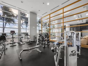 665 NE 25th St 1503, Miami FL 33137