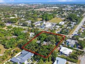 2610 Seacrest Blvd, Delray Beach FL 33444