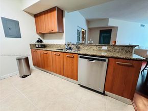 9066 SW 73rd Ct 1409, Miami FL 33156