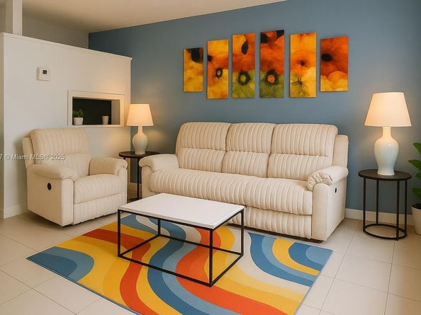 901 SW 11th Ave 4H, Hallandale Beach FL 33009