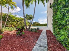 16709 Botaniko Drive North, Weston FL 33326