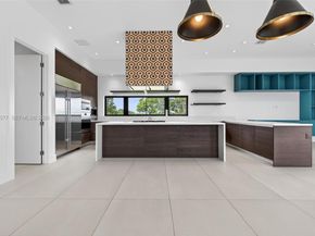 16709 Botaniko Drive North, Weston FL 33326
