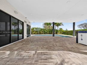 16709 Botaniko Drive North, Weston FL 33326