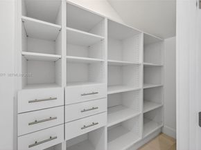16709 Botaniko Drive North, Weston FL 33326