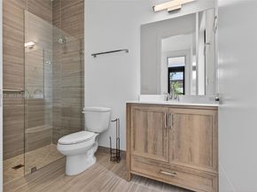 16709 Botaniko Drive North, Weston FL 33326